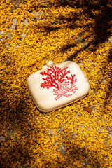 Coral Clutch