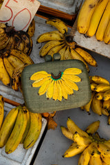 Go Bananas! Clutch