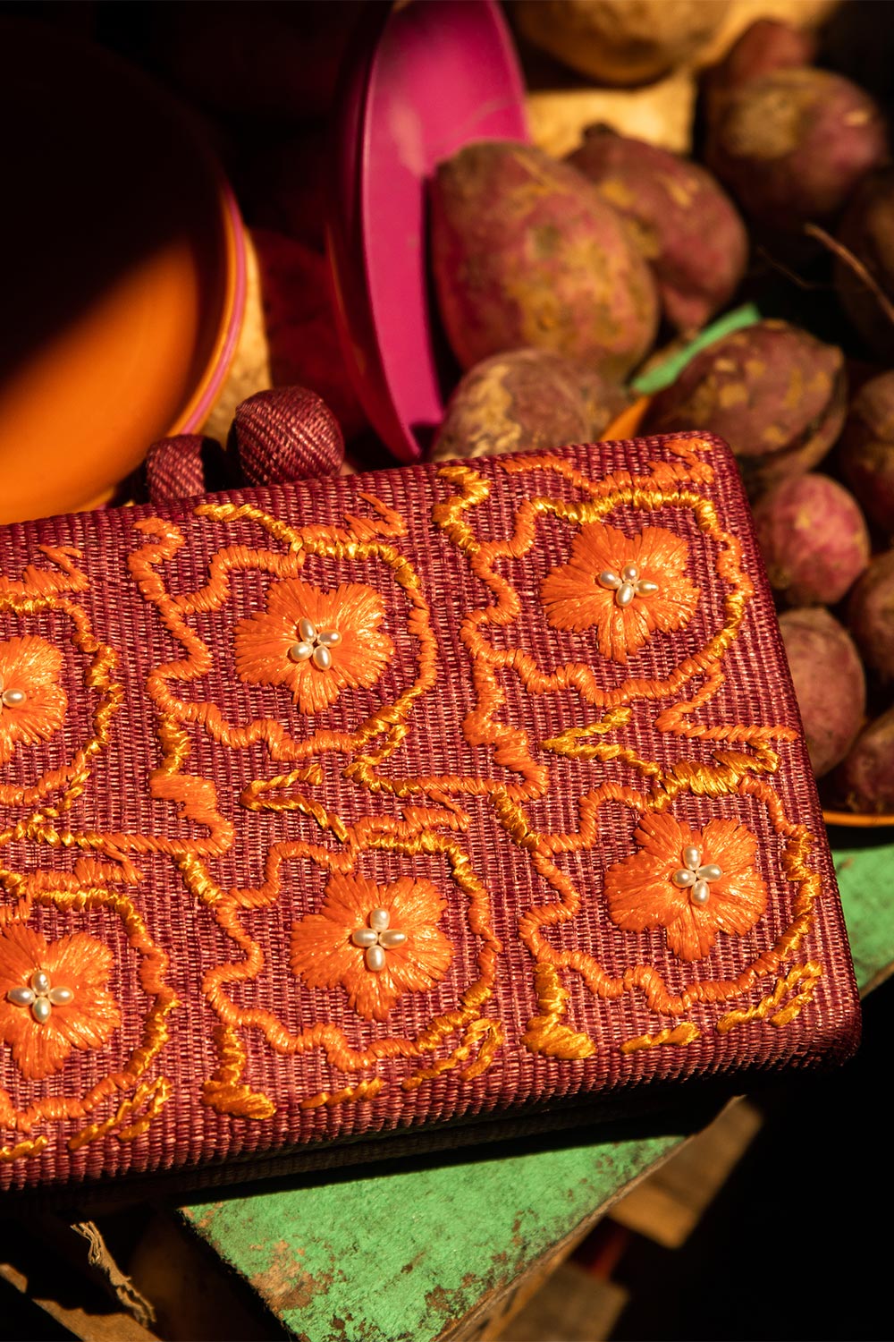 Gumamela Clutch